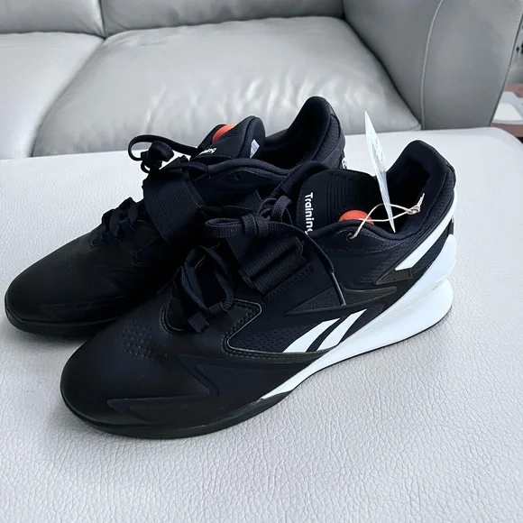 NWT - Reebok Men’s Legacy Lift III - Size 10 - Picture 1 of 12